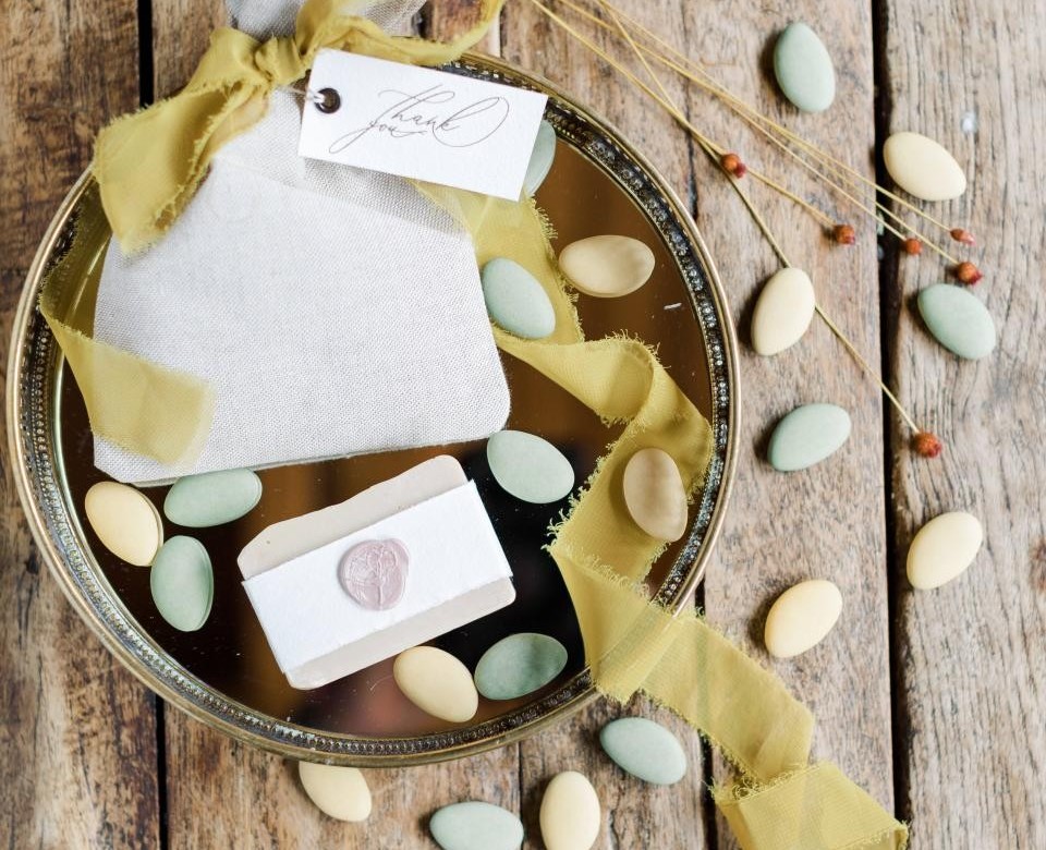 fall wedding sugar dragees hatziyiannakis