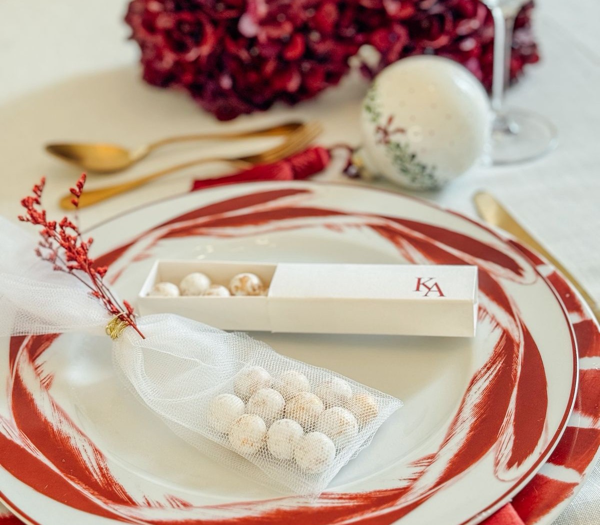 koufeta-gamou-crispy-bronze-hatziyiannakis